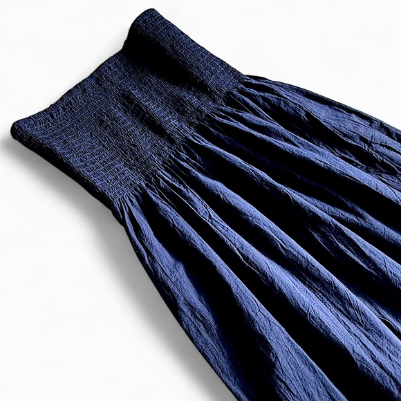 Women’s L Tommy Bahama Strapless Smocked Bodice Maxi Sundress NWT Navy - Picture 3 of 8